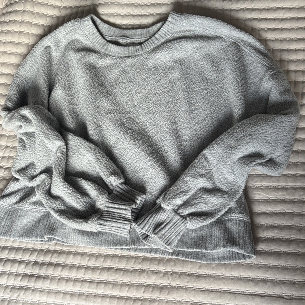 Auden Light Gray Women's Crew Neck Sweater NWOT